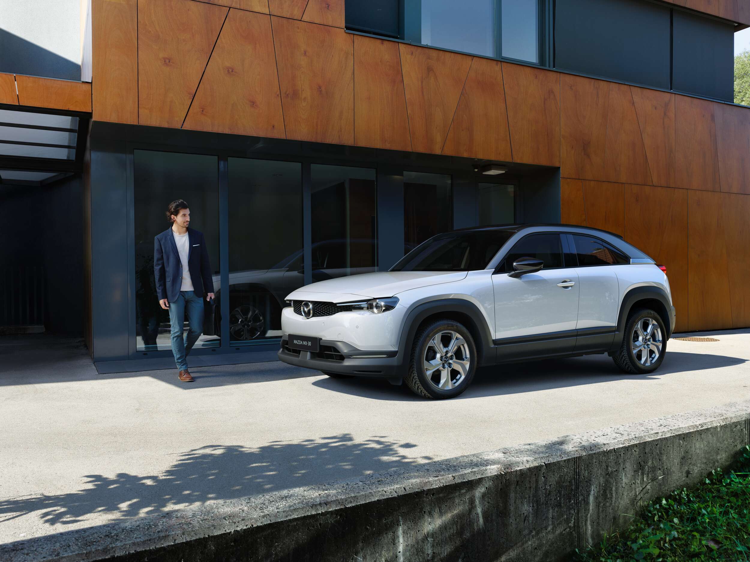 Mazda MX-30: El primer eléctrico de marca nipona aterriza en Colombia.